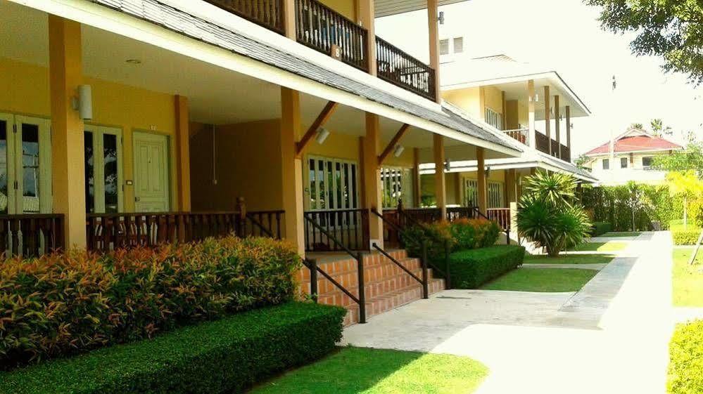 Scent Of Sukhothai Resort Exterior foto
